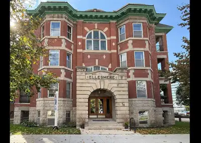 9A//Winnipeg/Show now, write now! Offers presented each evening as received. PERFECT, AFFORDABLE OPP...