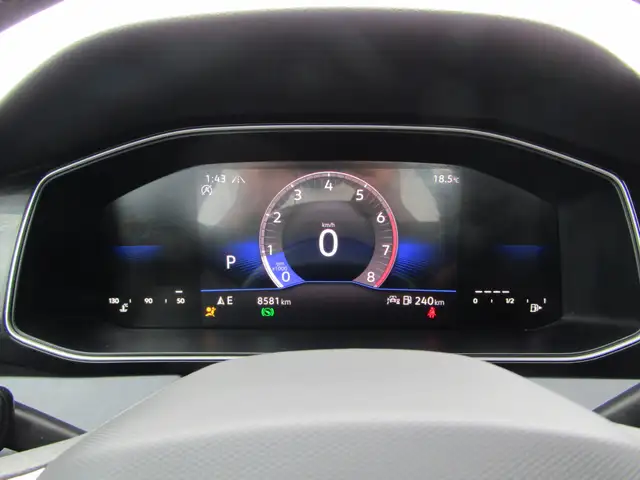 2026 Volkswagen Jetta Comfortline Leather Low KM | CarPlay || Ba in Cars & Trucks in Calgary - Image 18