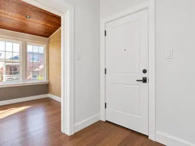 Welcome to 312 Daly Avenue, a charming furnished residence in Ottawa’s historic Sandy Hill neighborh...