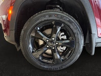 This 2025 JEEP GRAND CHEROKEE L LAREDO 4X4 has the following options Capri Leatherette/Suede Seats,... (image 8)