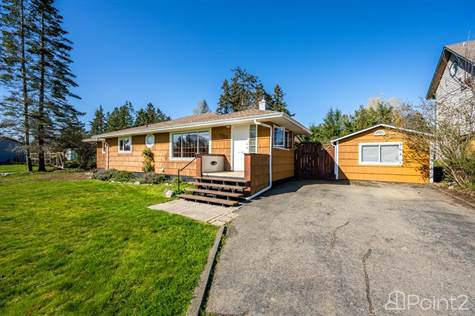 1760 Robb Ave in Houses for Sale in Comox / Courtenay / Cumberland - Image 3