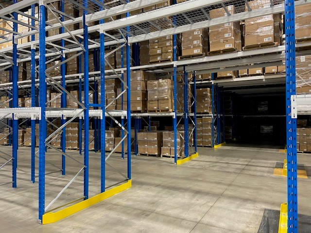 PALLET RACKING FRAME GUARDS in Industrial Shelving & Racking in Barrie - Image 4