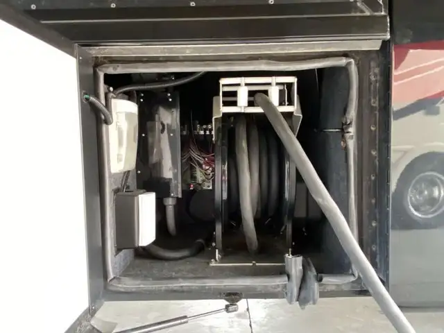 2014 Newmar Mountain Aire 4369 in RVs & Motorhomes in Abbotsford - Image 45