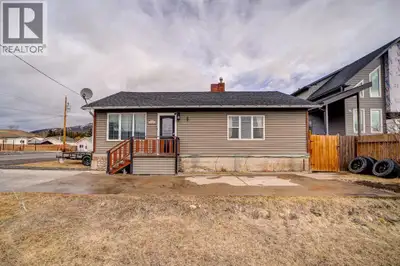 Welcome to Coleman, Crowsnest Pass. This 1,239 sq. ft. home features three bedrooms, two bathrooms a...