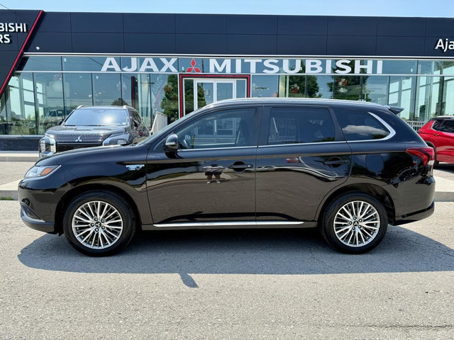 2020 Mitsubishi Outlander PHEV SE S-AWC in Cars & Trucks in Oshawa / Durham Region - Image 3