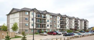 Pet-Friendly Two Bedroom One Bath with In-suite Laundry for Rent