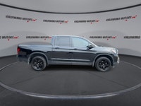 // ACCIDENT FREE!! // This 2023 Honda Ridgeline Black Edition AWD is a well-equipped used truck that... (image 8)