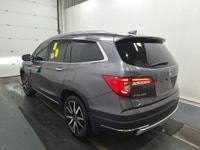 9-Speed Automatic Transmission with Grade Logic Control | Intelligent Variable Torque Management™ (i... (image 2)