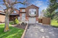 Serene Bungalow Backing Park! Meadowvale For Sale