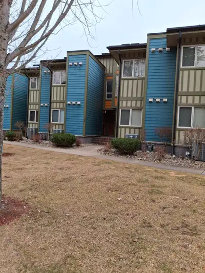 Turn Key Ready! This 2 bedroom, 2 bathroom waterfront unit comes fully furnished in the Shuswap Lake...