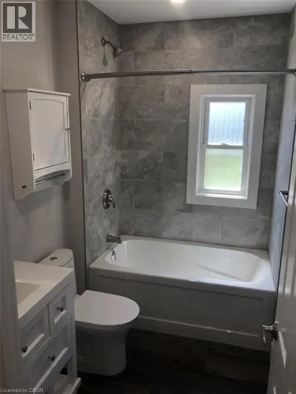 805 ROCKWAY Drive Kitchener, Ontario in Houses for Sale in Kitchener / Waterloo - Image 7