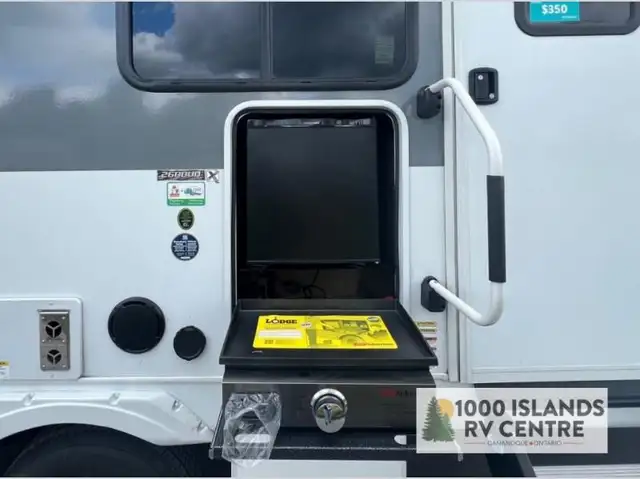 2025 Forest River RV Wildwood 26DBUDX in Travel Trailers & Campers in Kingston - Image 5