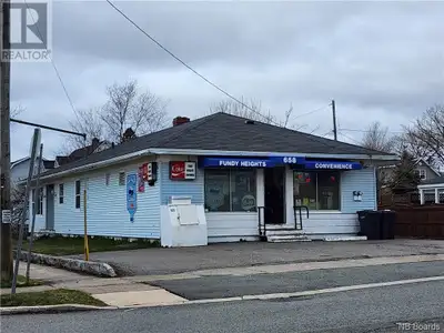 FUNDY HEIGHTS CONVENIENCE ""THE BLUE STORE"": Be your own boss with this great Turn Key bustling bus...