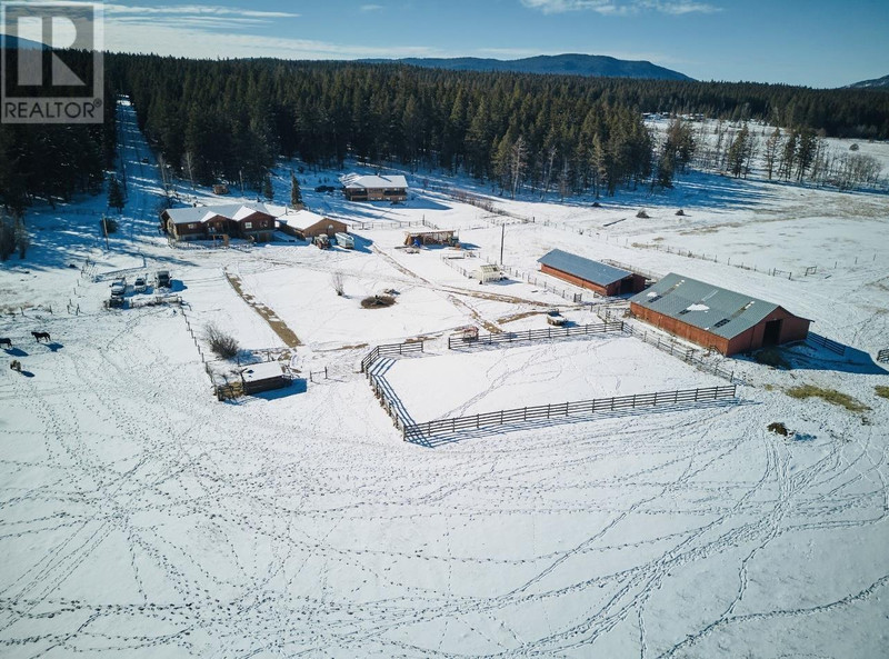 3065 DOG CREEK ROAD Williams Lake, British Columbia Houses for Sale