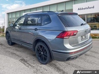 Only 20,924 Miles! This Volkswagen Tiguan delivers a Intercooled Turbo Regular Unleaded I-4 2.0 L/12... (image 2)