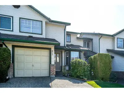 Emerald Estates outstanding complex. Great layout features 2 bedrooms + 2 bathroom upstairs, primary...