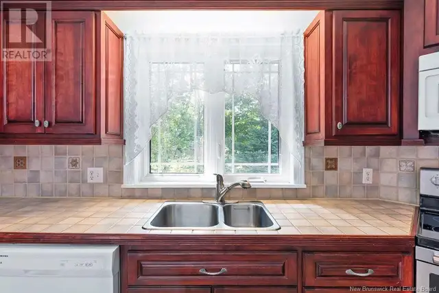 10 Cedar Street Miramichi, New Brunswick in Houses for Sale in Miramichi - Image 30