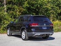 - Panoramic Sunroof - Heated / Ventilated Seats - Heated Steering Wheel - Memory Seat - Power Liftga... (image 8)