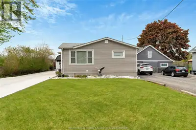 Welcome to 1626 Talbot Road, a charming ranch located right between Leamington and Kingsville, givin...