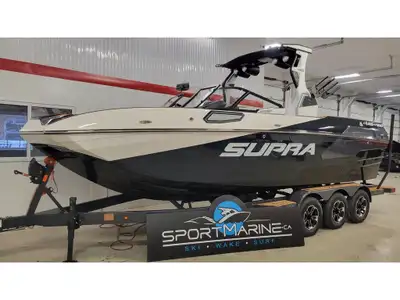 Supra SE 2023 Longeur / Length : 24’6’’ Largeur / Beam : 102” Capacité / Capacity : 18 Passagers / P...