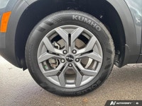 The *2025 Kia Seltos LX* proves that entry-level doesn't mean basic. Packed with features that compe... (image 8)