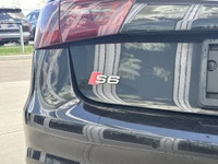 AMVIC Licensed Dealer AMVIC LICENSED DEALER. Stock number: L6563A The 2015 Audi S6 delivers the perf... (image 6)