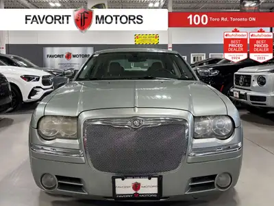 **MONTH-END SPECIAL! **FEATURING : RWD, SUNROOF, AUTO DIMMING MIRRORS, ANALOG CLOCK, HIGHLY EQUIPPED...