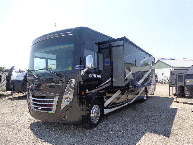 STOP! DON'T BUY AN RV! Not Until You Check Out Our Inventory!! in RVs & Motorhomes in Markham / York Region - Image 2