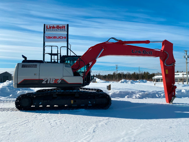 2024 210 X4 Link-Belt Excavator in Heavy Equipment in Fredericton - Image 3