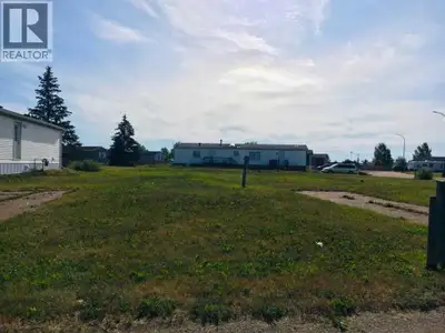 This may just be the perfect lot to place your new home! Conveniently located near the three public...