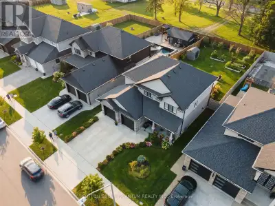 Welcome to 104 Thames Springs Crescent, located in the charming and growing community of Thamesford,...