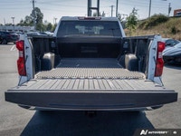 ENGINE 5.3L ECOTEC3 V8 (355 hp [265 kW] @ 5600 rpm 383 lb-ft of torque [518 Nm] @ 4100 rpm); featuri... (image 5)