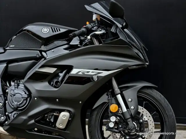 2024 Yamaha YZF-R1 R7 in Sport Bikes in Oshawa / Durham Region - Image 15