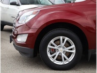 2016 CHEVROLET EQUINOX LT - NO ACCIDENTS - ONE OWNER - BACKUP CAMERA - HEATED FRONT SEATS - MOUNTED... (image 5)