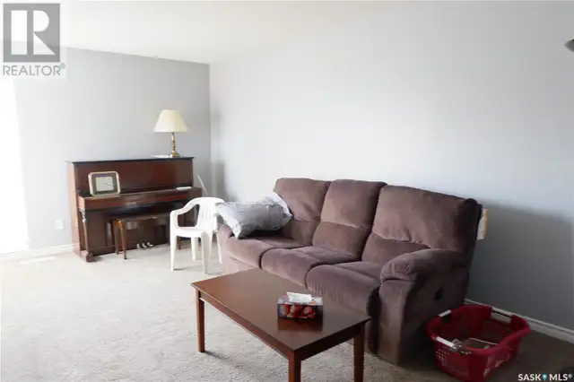 116 Empire PLACE Assiniboia, Saskatchewan in Houses for Sale in Moose Jaw - Image 11