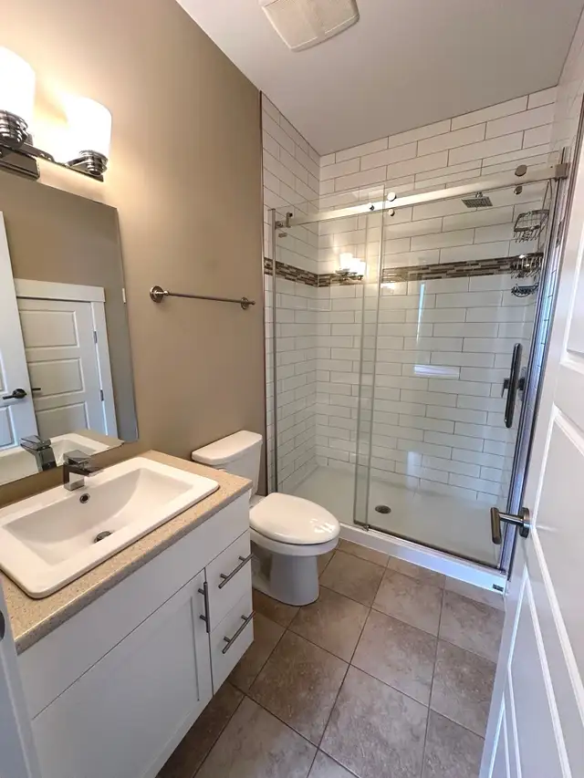 2-Bedroom 2-Bathroom l 103-110 Baxter Avenue l Townhouse in Long Term Rentals in Kitimat - Image 17