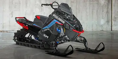 Engine Type: Horizontal In-line Displacement: 54.8 cu. in. (899 cc) Bore x Stroke: Bore: 3.46 in. (8...