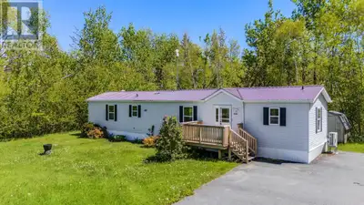 This 3-bedroom, 2-bath mini home sits on a private lot just minutes from Tatamagouche and offers imm...