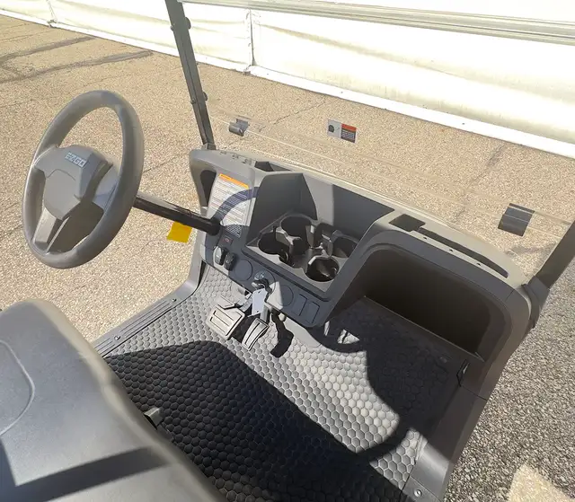 2026 E-Z-GO RXV 2 Valor S EX1-Black golf cart in ATVs in Vernon - Image 19