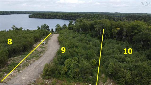 1.734 Ac. Vacant Land : Belliveau Lake : Lakefront : For Sale in Land for Sale in Yarmouth - Image 3