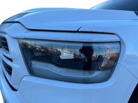 This Ram 1500 is equipped with: Cloth/Vinyl Bucket Seats, Remote Start, Heated front seats, Heated S... (image 4)