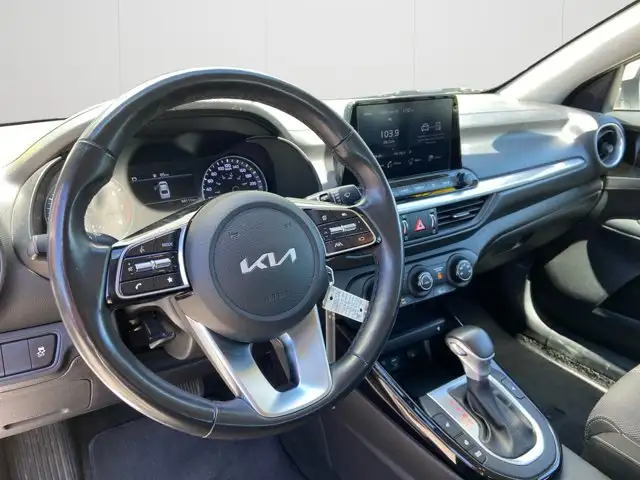 2023 Kia Forte EX | Accident Free Carfax | in Cars & Trucks in Edmonton - Image 15