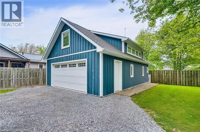 8 BEACH Road Lowbanks, Ontario in Houses for Sale in St. Catharines - Image 40