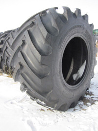 30.5x32 16 Ply Front/Drive Combine Tires (Factory Direct)