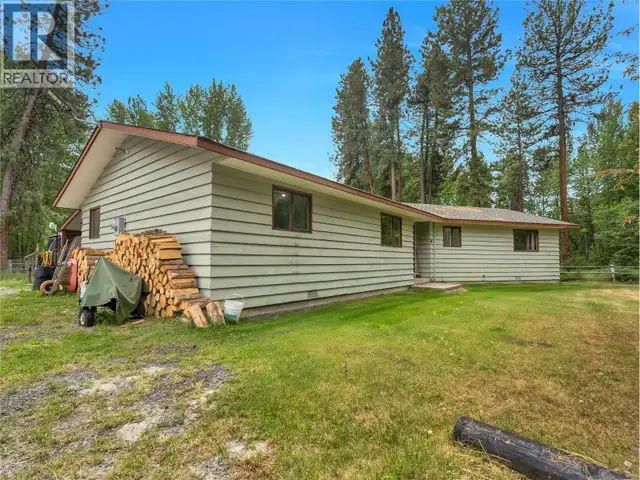 2035 Princeton Summerland Road Princeton, British Columbia in Land for Sale in Penticton - Image 7