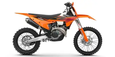 Engine Type: Single-Cylinder Displacement: 27.4 cu. in. (449.9 cc) Bore and Stroke: Bore: 3.74 in. (...