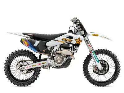 2025 husqvarna FC 250 FACTORY EDITION Husqvarna FC 250 FACTORY EDITION 2025 Nouveauté en inventaire...