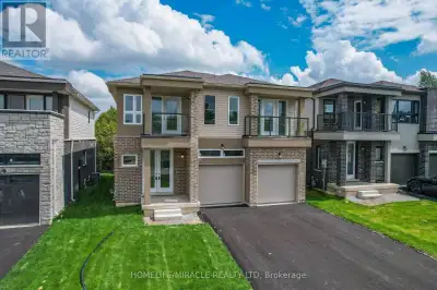 Welcome to Your Dream Home in Thorold! Step into this stunning, detached two-storey home nestled in...