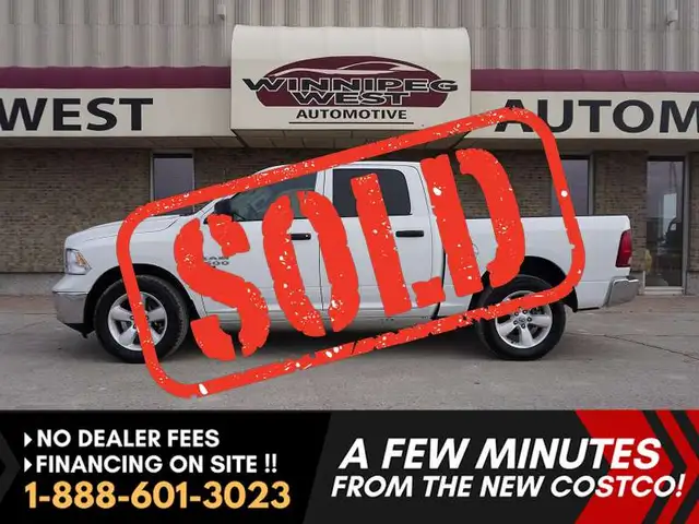 2023 Ram 1500 SLT 4x4 Crew Cab 5'7 Box - ONLY 46,000 KM's!!!