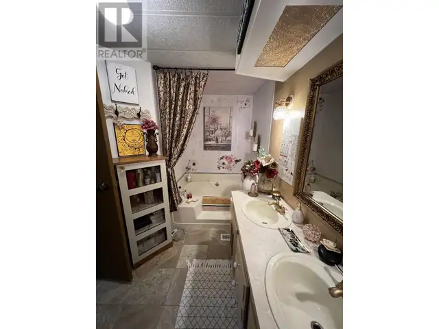 6912 OLD ALASKA HIGHWAY Fort Nelson, British Columbia in Houses for Sale in Fort St. John - Image 20